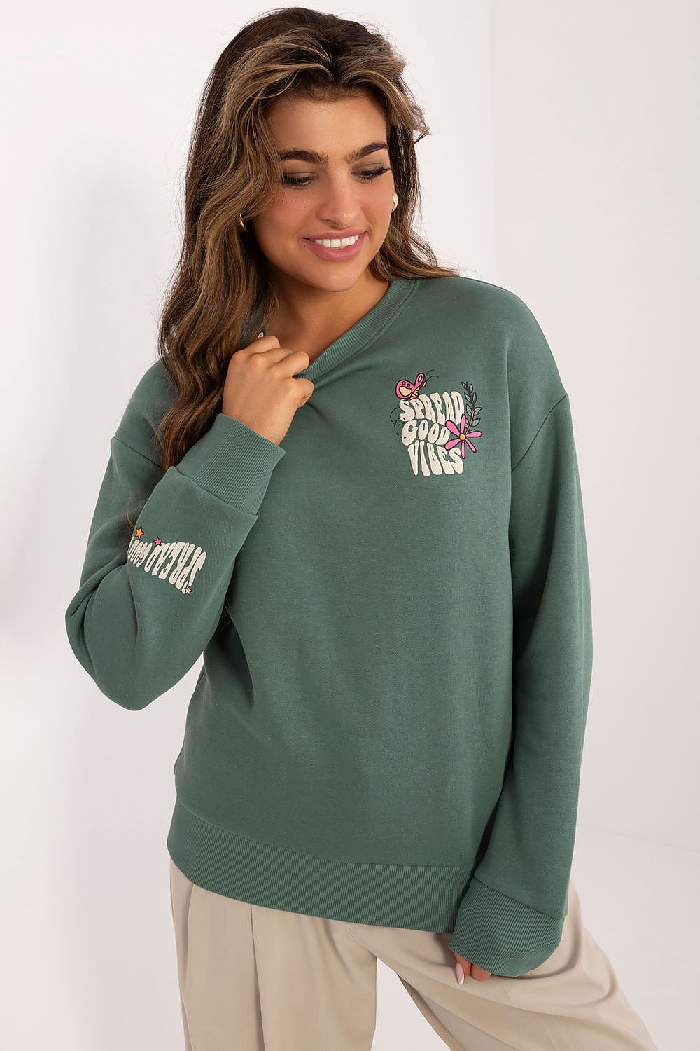 Sweatshirt model 199210